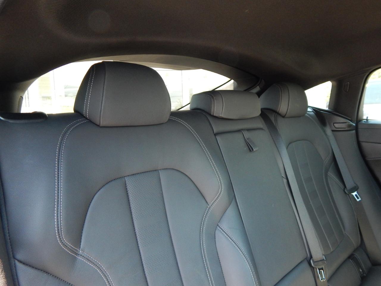 BMW X6 M50i Sports Activity Coupe 2021