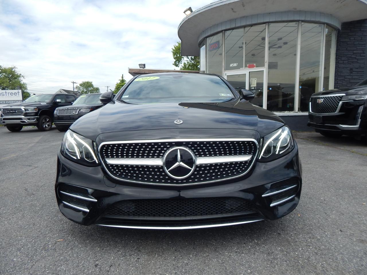 Mercedes-Benz E-Class E 300 Sport 4MATIC Sedan 2017