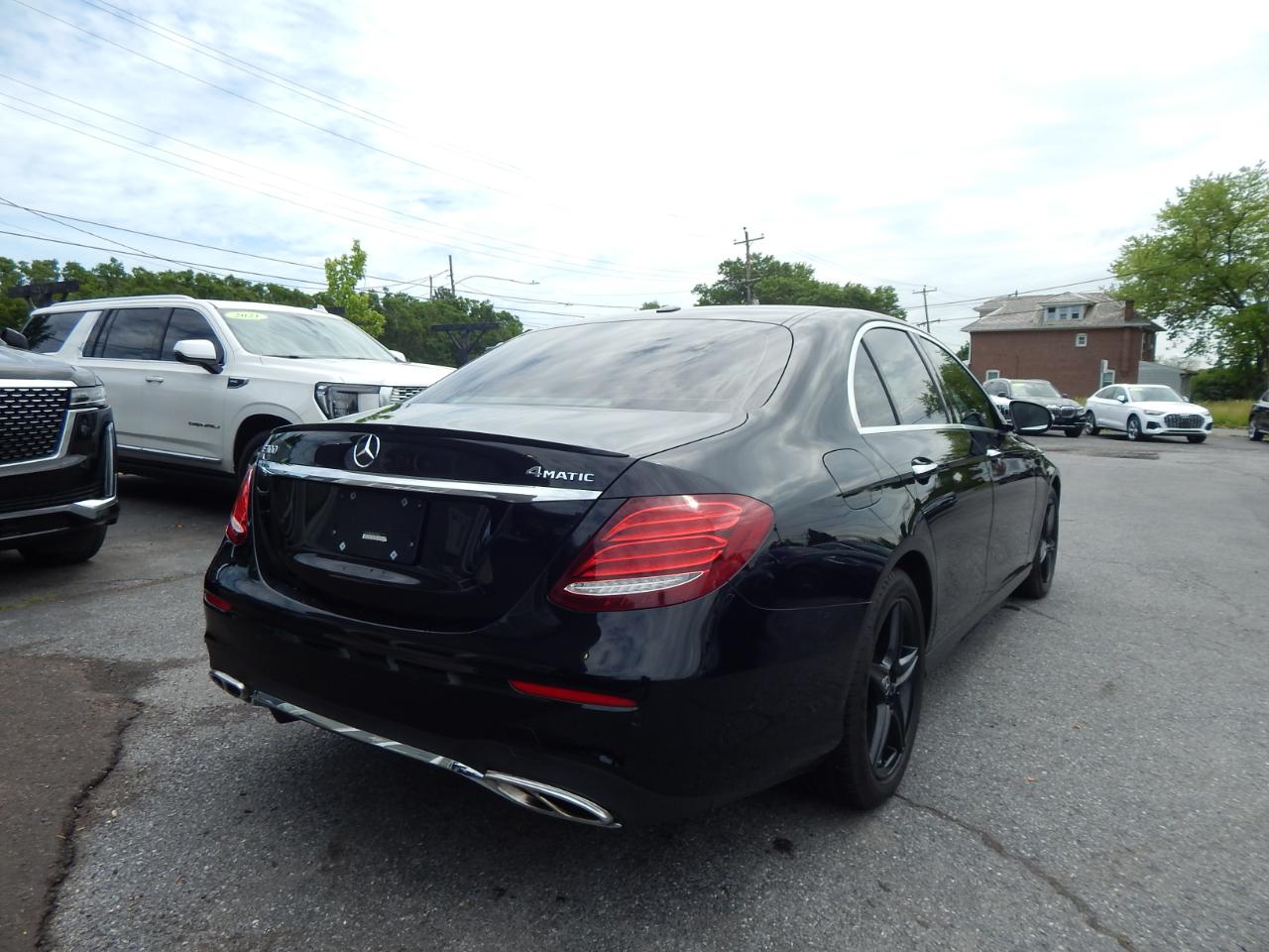 Mercedes-Benz E-Class E 300 Sport 4MATIC Sedan 2017