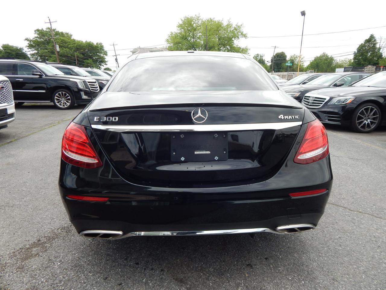 Mercedes-Benz E-Class E 300 Sport 4MATIC Sedan 2017