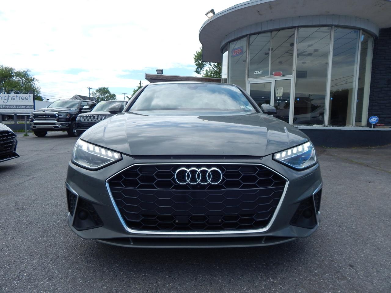 2023 Audi A4 Premium Plus - Photo 2