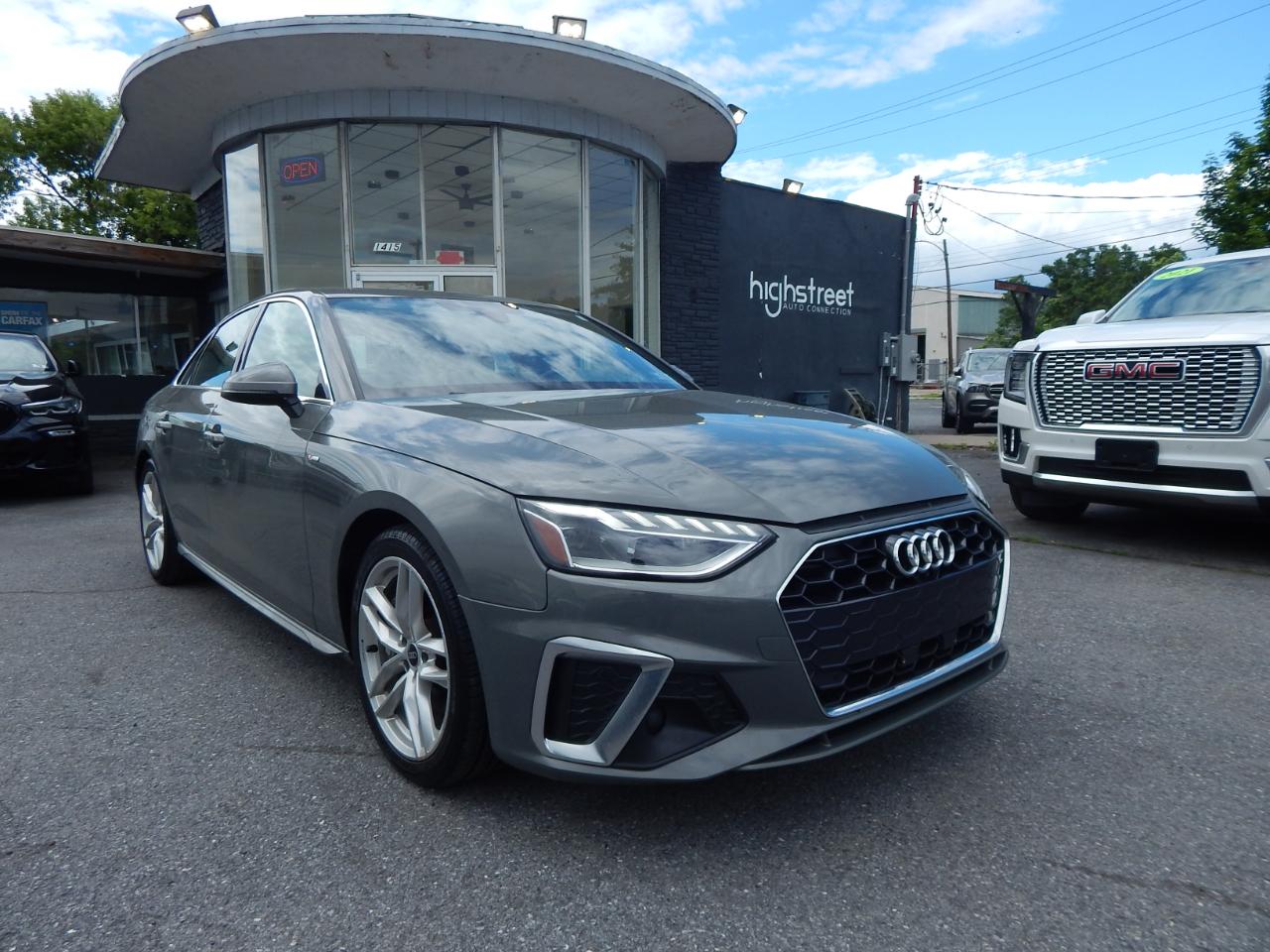 2023 Audi A4 Premium Plus - Photo 3