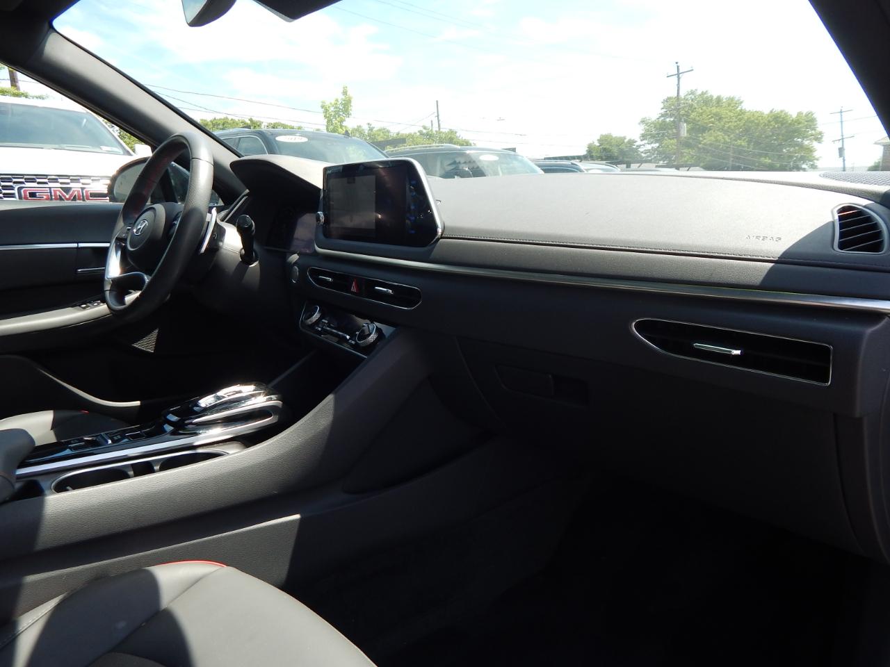 Hyundai Sonata SEL Plus 1.6T 2023