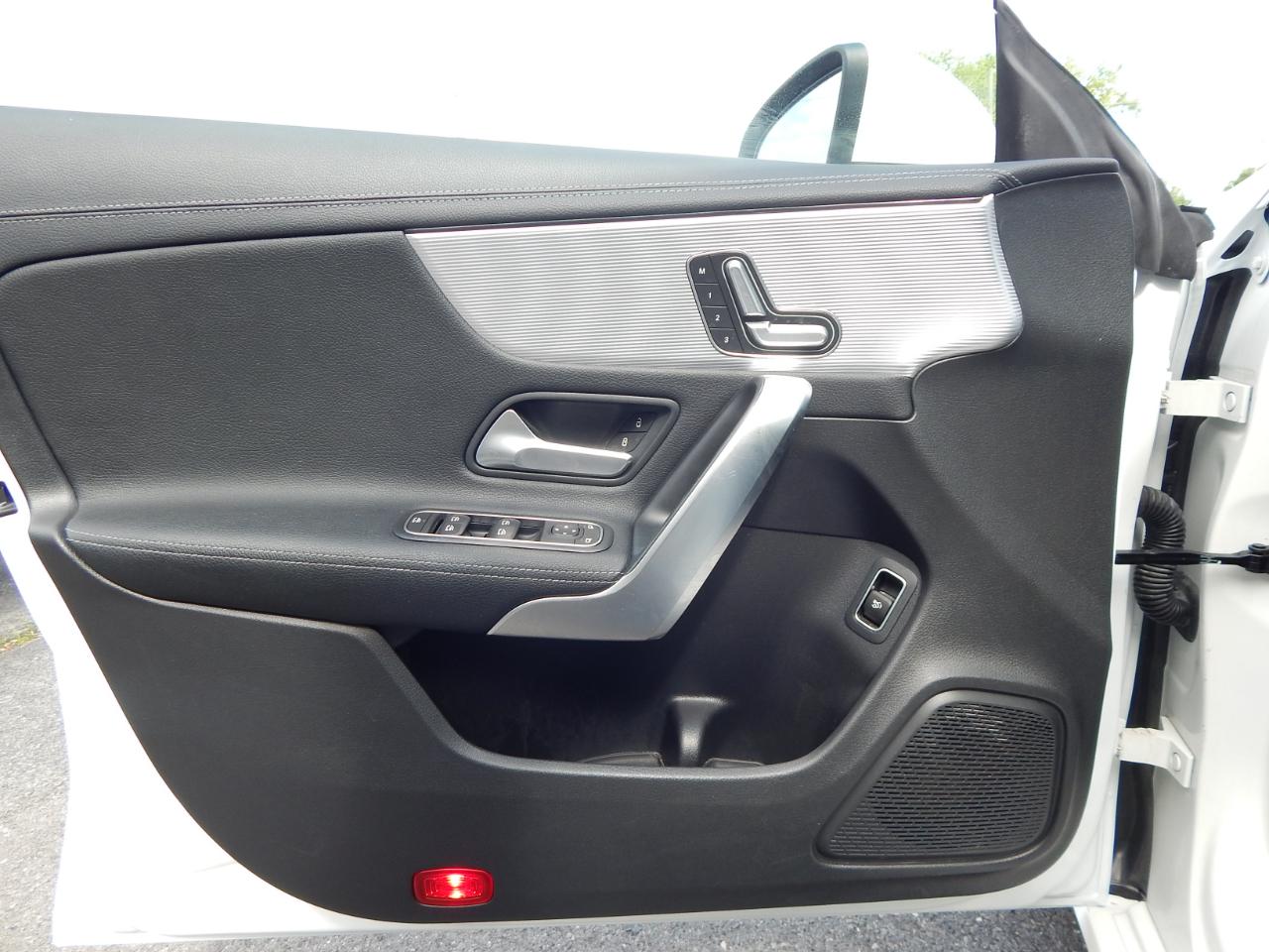 Mercedes-Benz CLA-Class 4dr Sdn CLA 250 FWD 2020