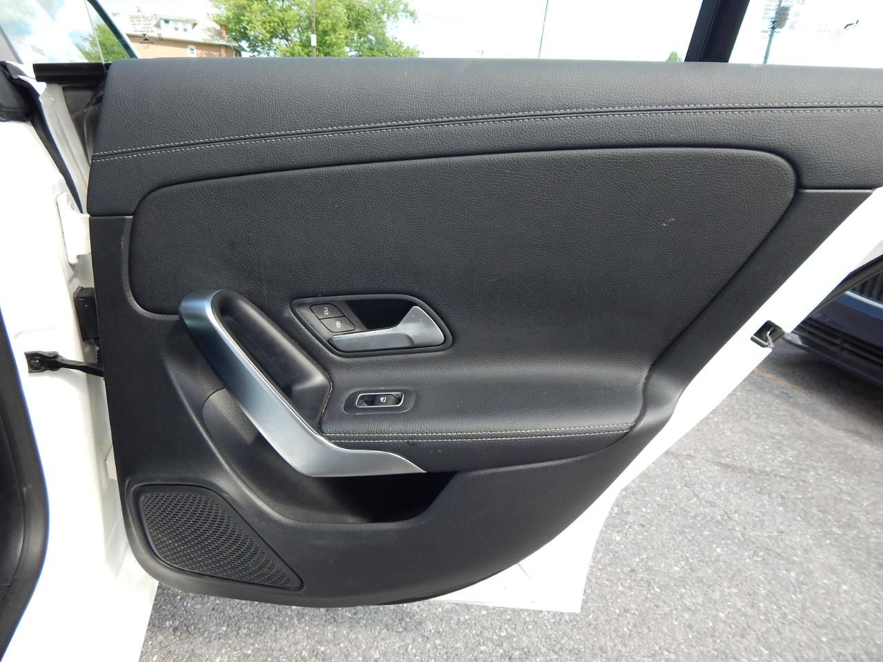 Mercedes-Benz CLA-Class 4dr Sdn CLA 250 FWD 2020