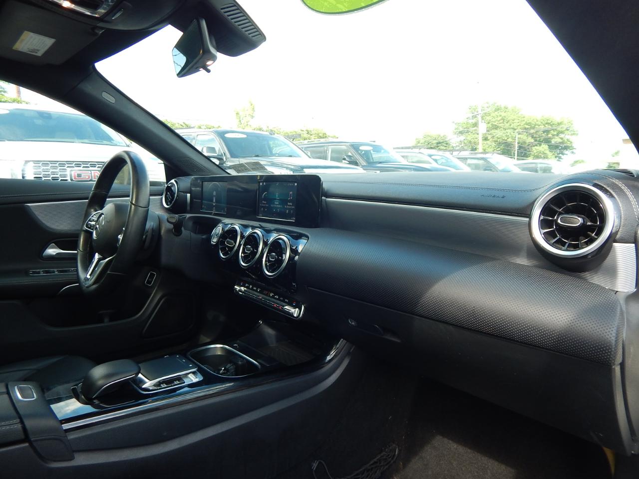 Mercedes-Benz CLA-Class 4dr Sdn CLA 250 FWD 2020
