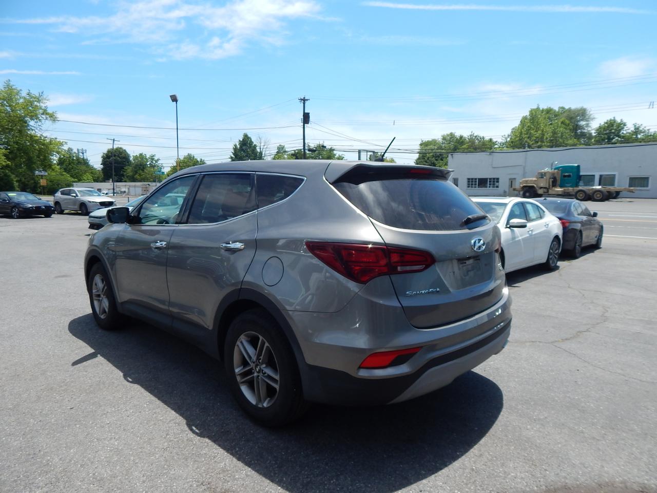 Hyundai Santa Fe SE 2.4L Auto AWD 2018