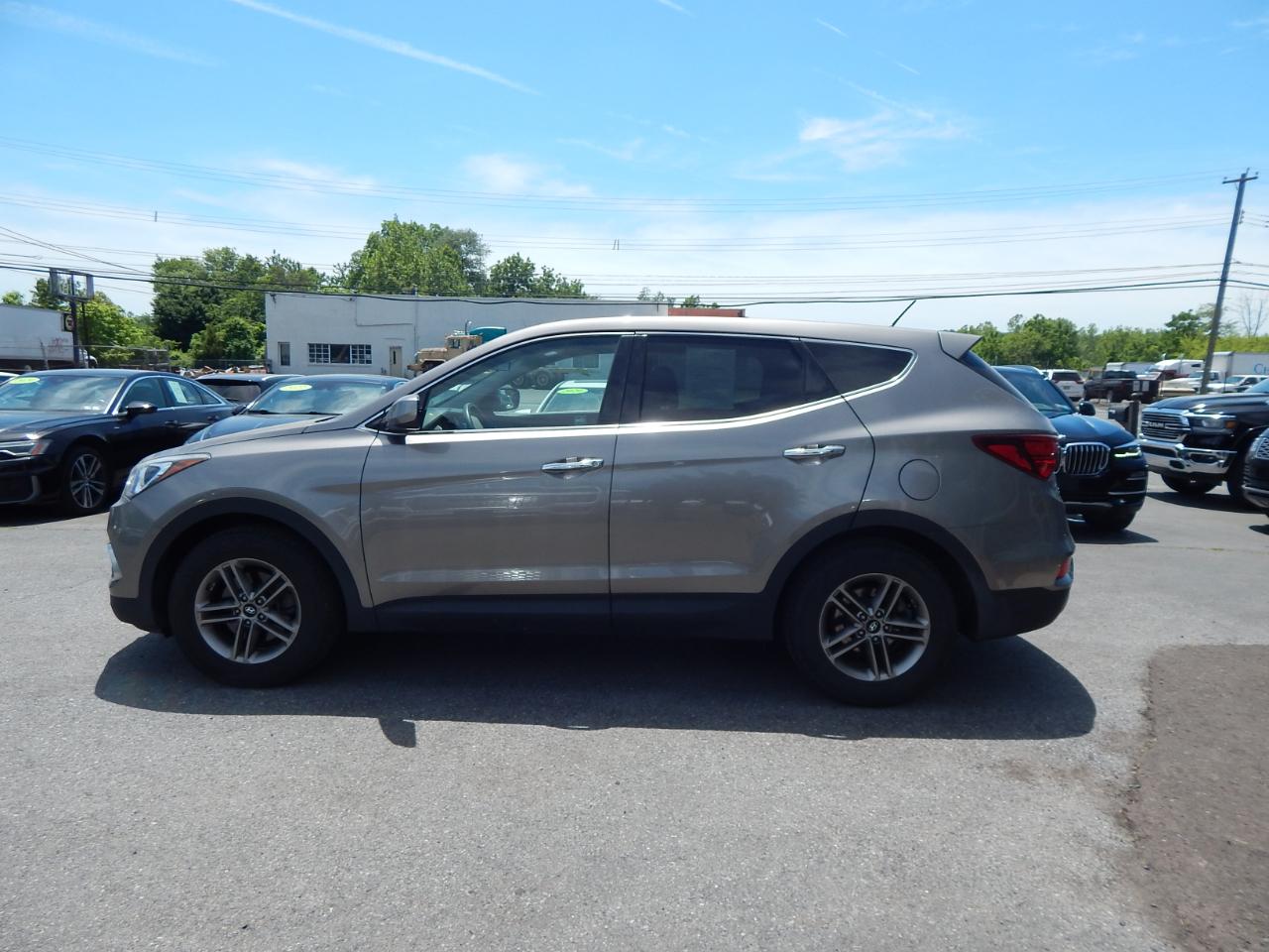 Hyundai Santa Fe SE 2.4L Auto AWD 2018
