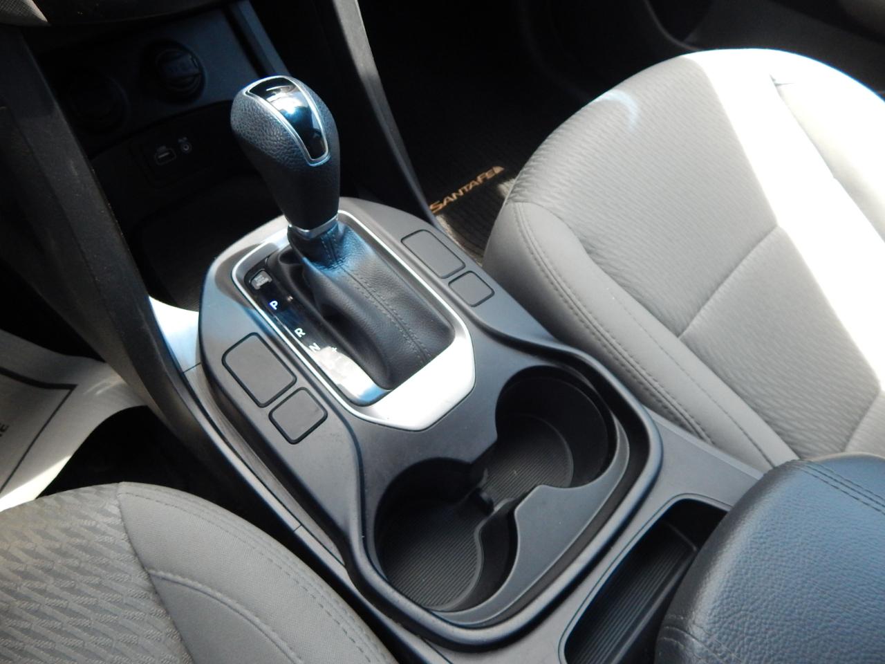 Hyundai Santa Fe SE 2.4L Auto AWD 2018