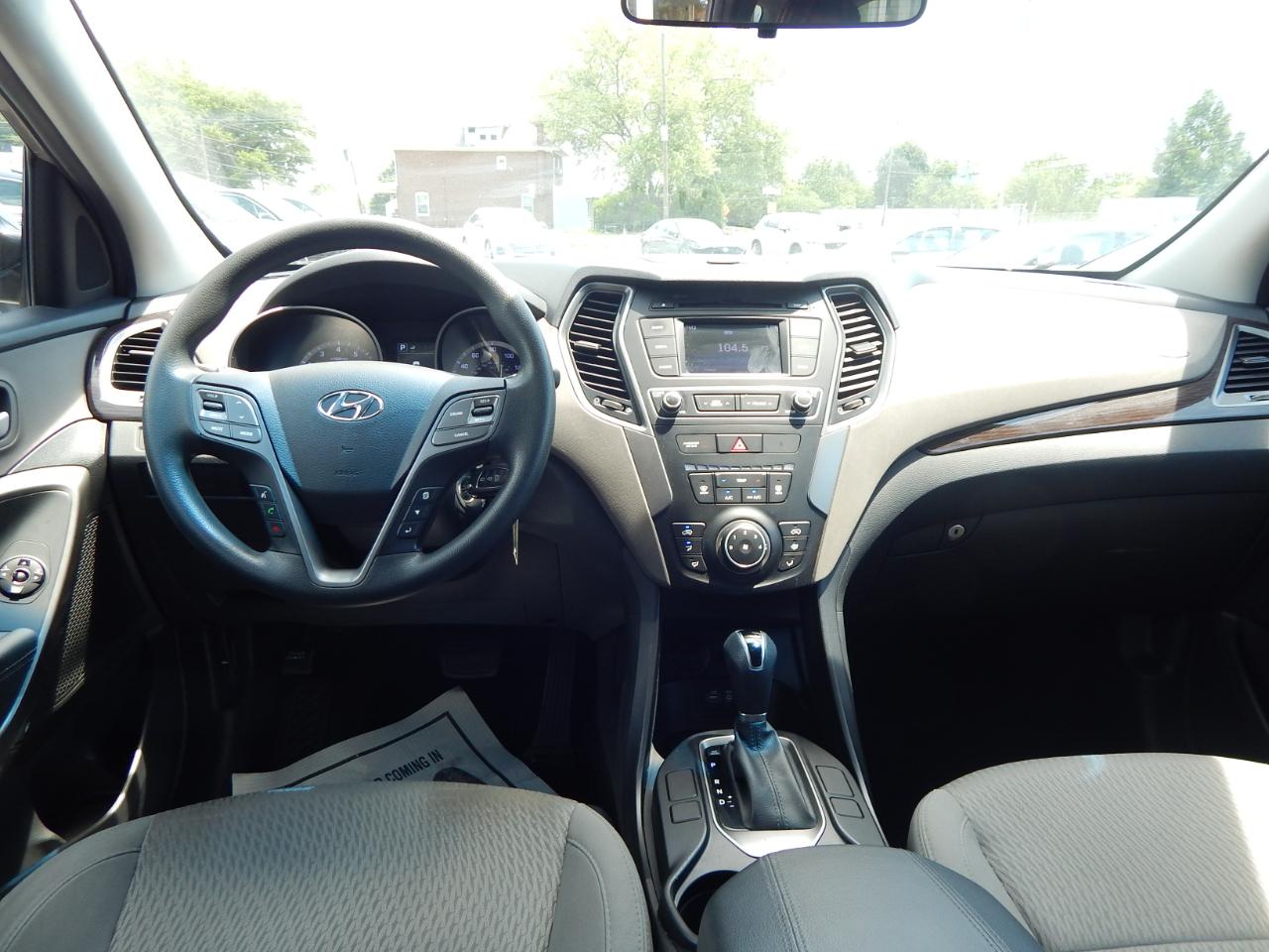 Hyundai Santa Fe SE 2.4L Auto AWD 2018