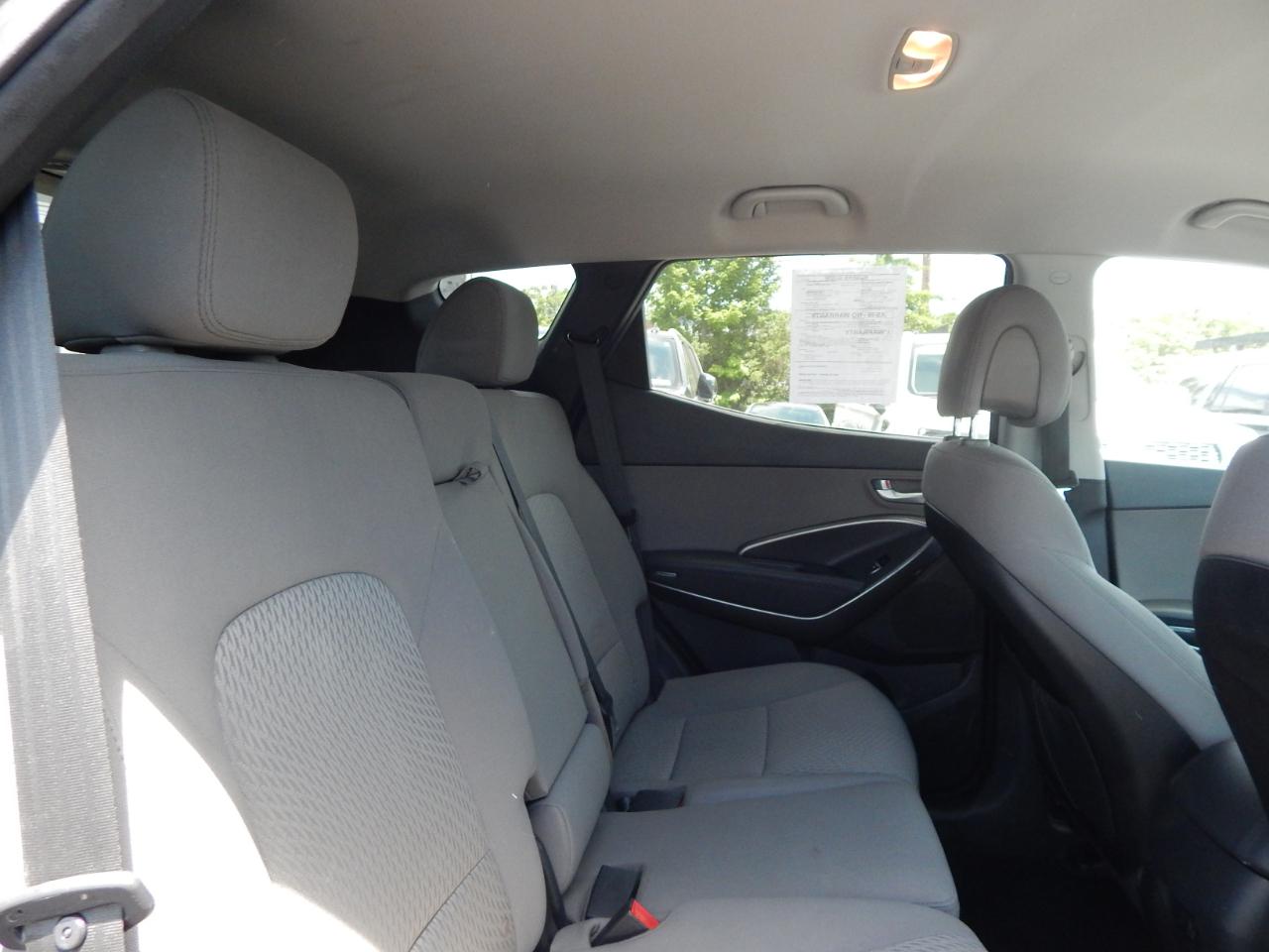 Hyundai Santa Fe SE 2.4L Auto AWD 2018