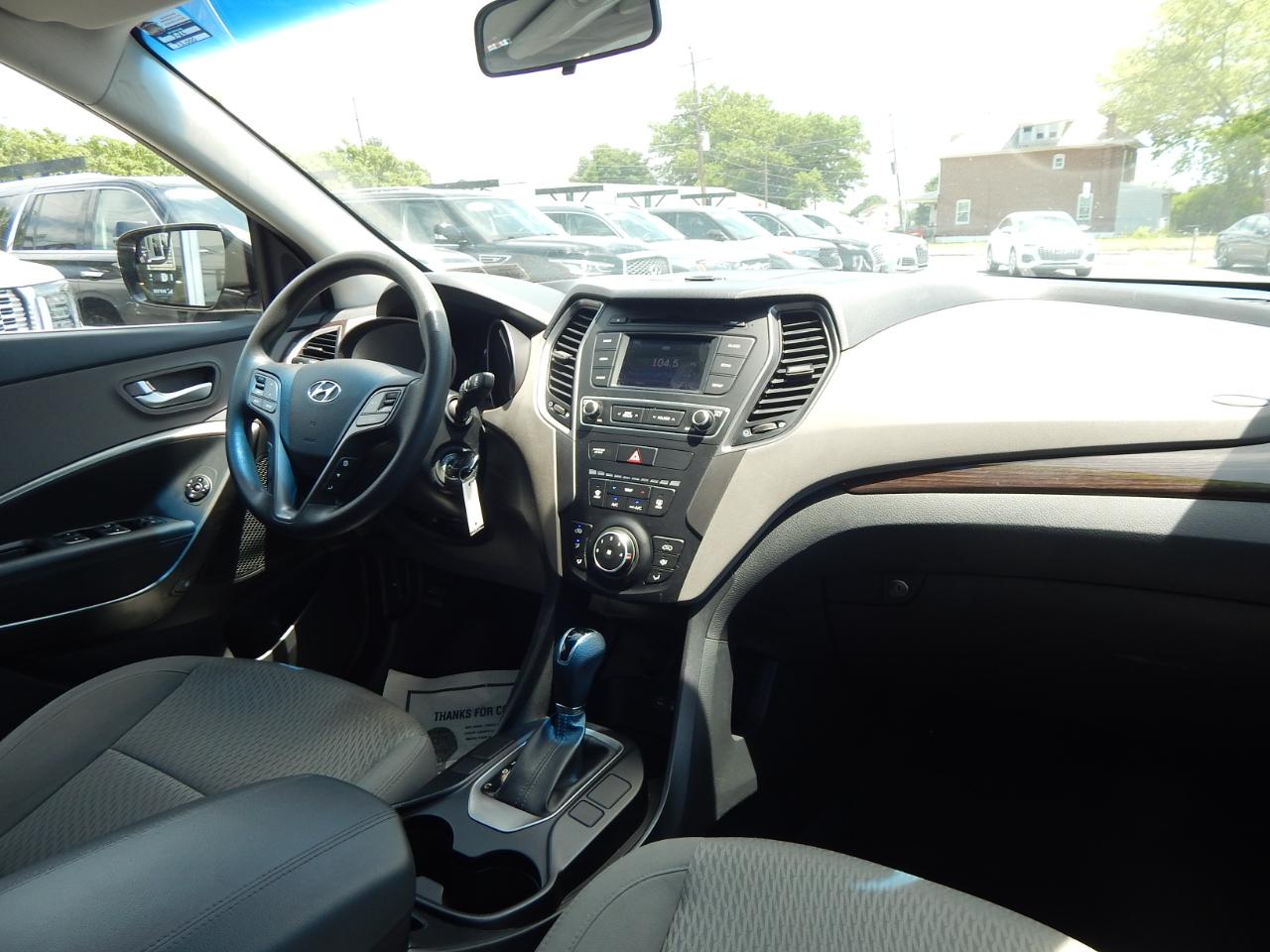 Hyundai Santa Fe SE 2.4L Auto AWD 2018