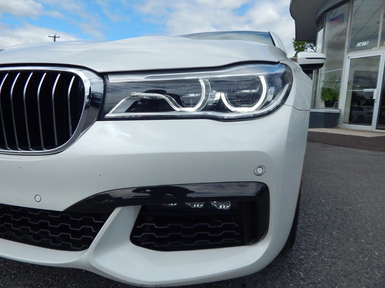 BMW 7-Series 750i xDrive Sedan 2019