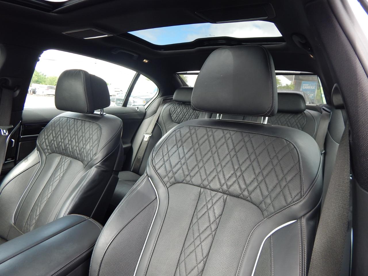 BMW 7-Series 750i xDrive Sedan 2019