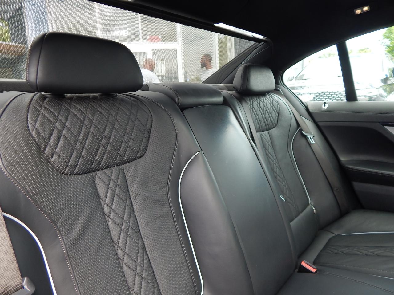 BMW 7-Series 750i xDrive Sedan 2019