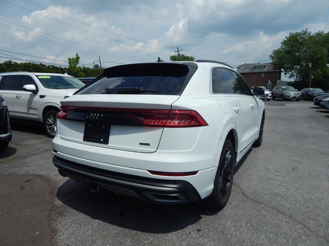 Audi Q8 Progressiv 55 TFSI quattro 2019