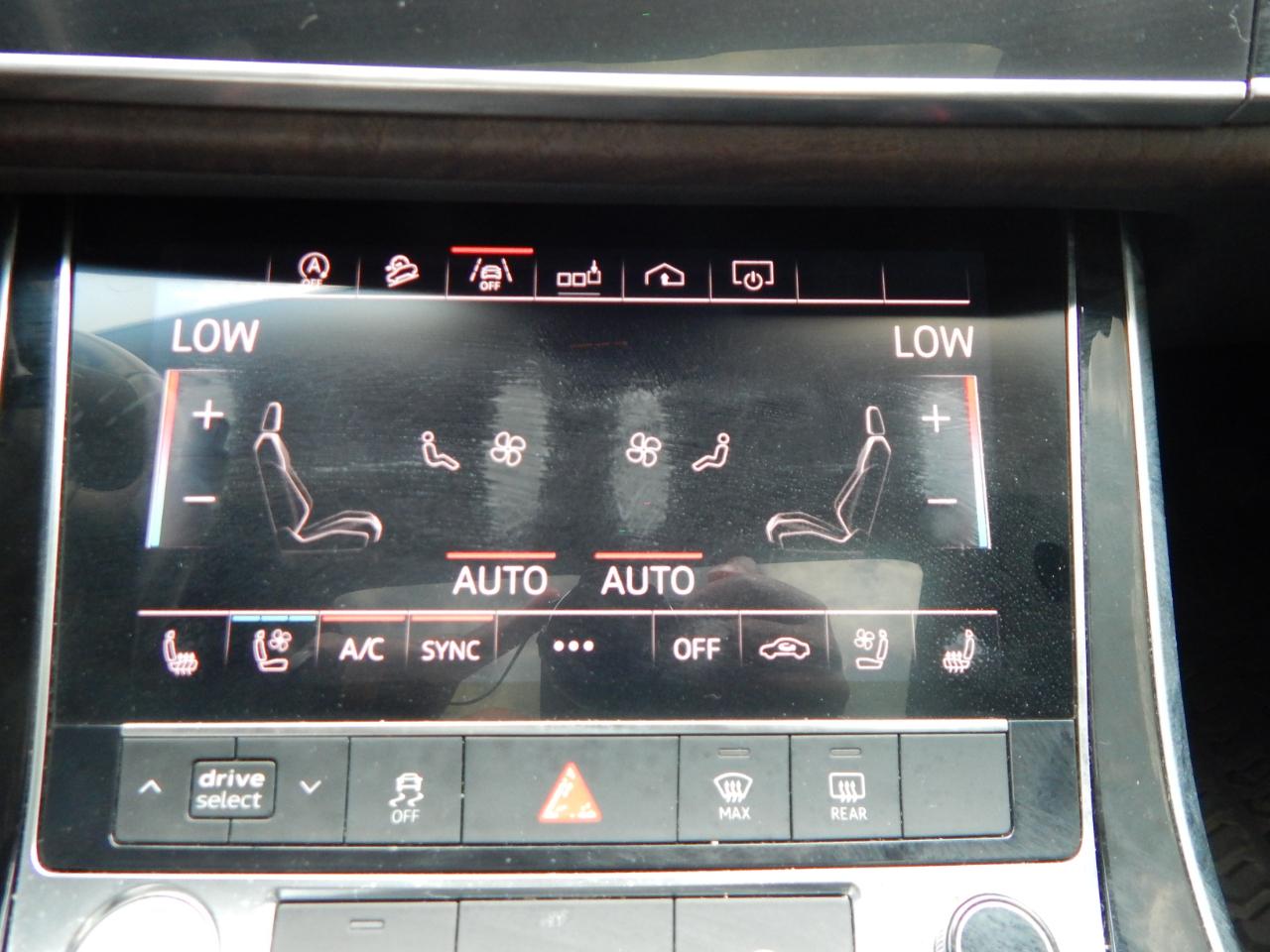 Audi Q8 Progressiv 55 TFSI quattro 2019