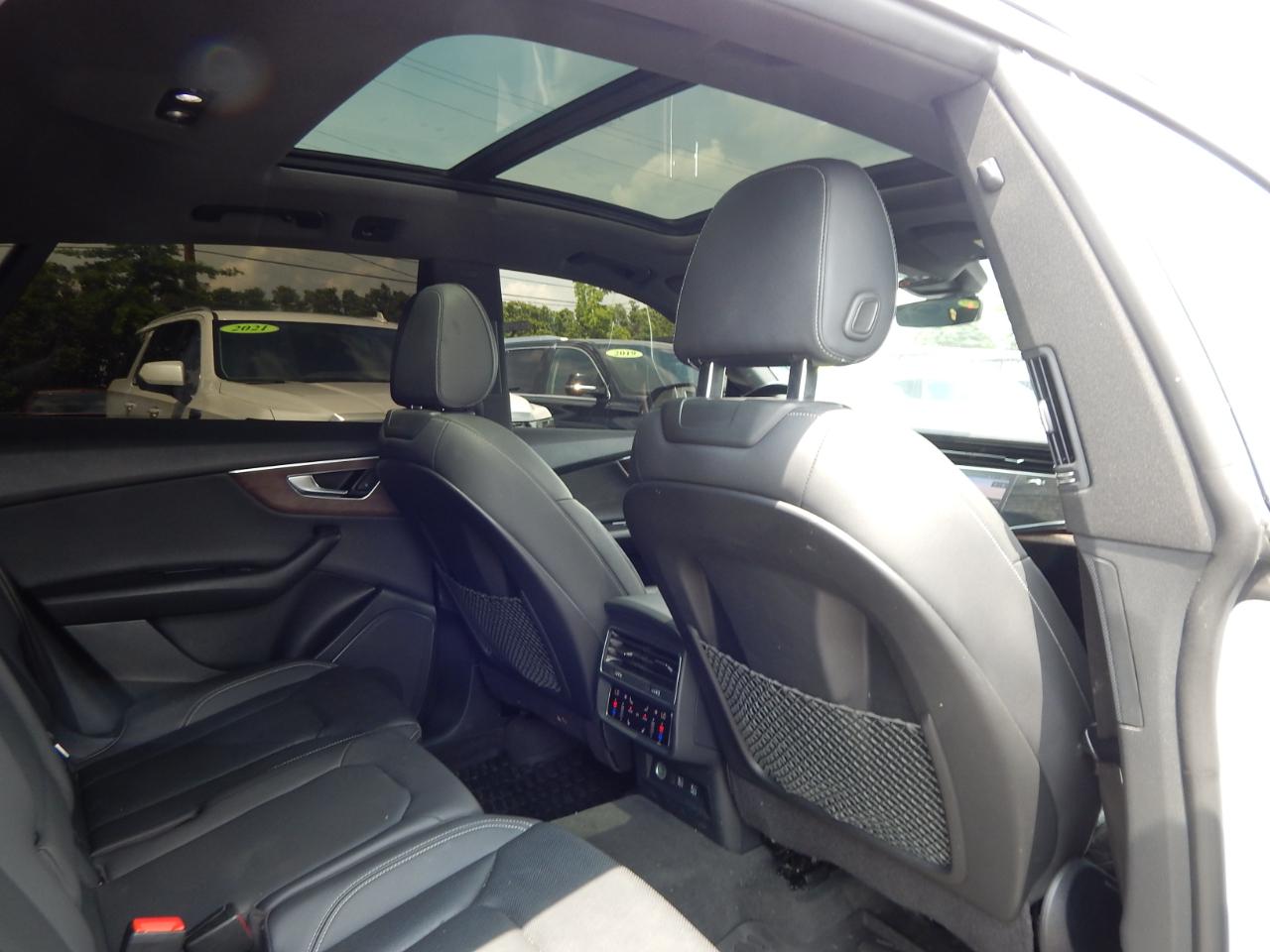 Audi Q8 Progressiv 55 TFSI quattro 2019