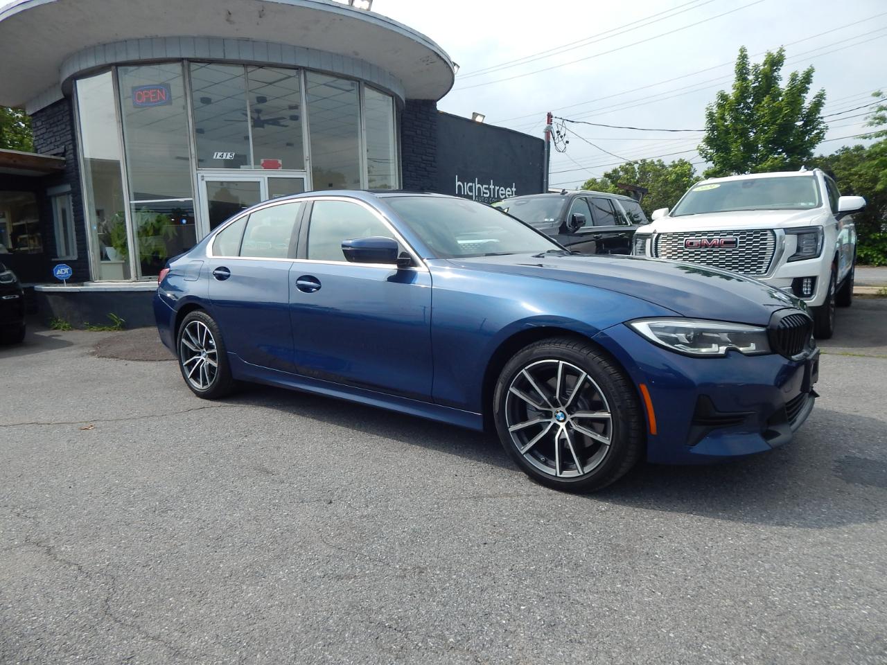 BMW 3 Series 330i xDrive Sedan 2021