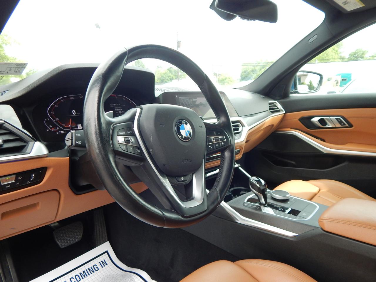 BMW 3 Series 330i xDrive Sedan 2021