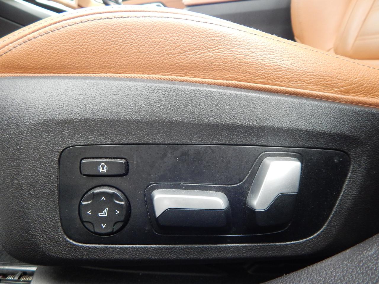 BMW 3 Series 330i xDrive Sedan 2021