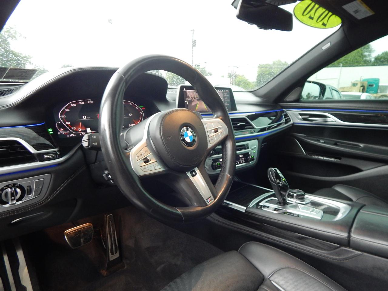 BMW 7 Series 750i xDrive Sedan 2020