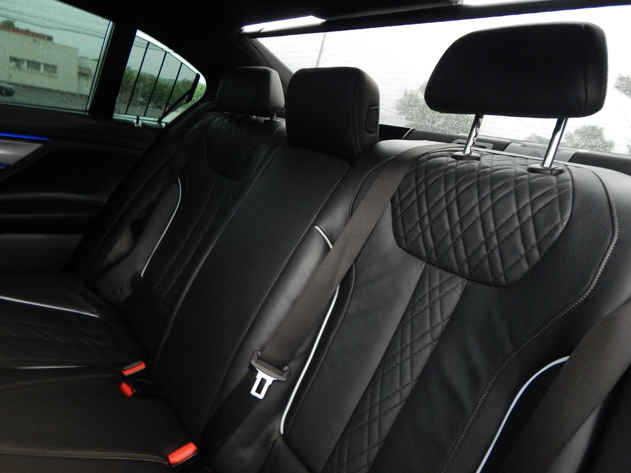 BMW 7 Series 750i xDrive Sedan 2020