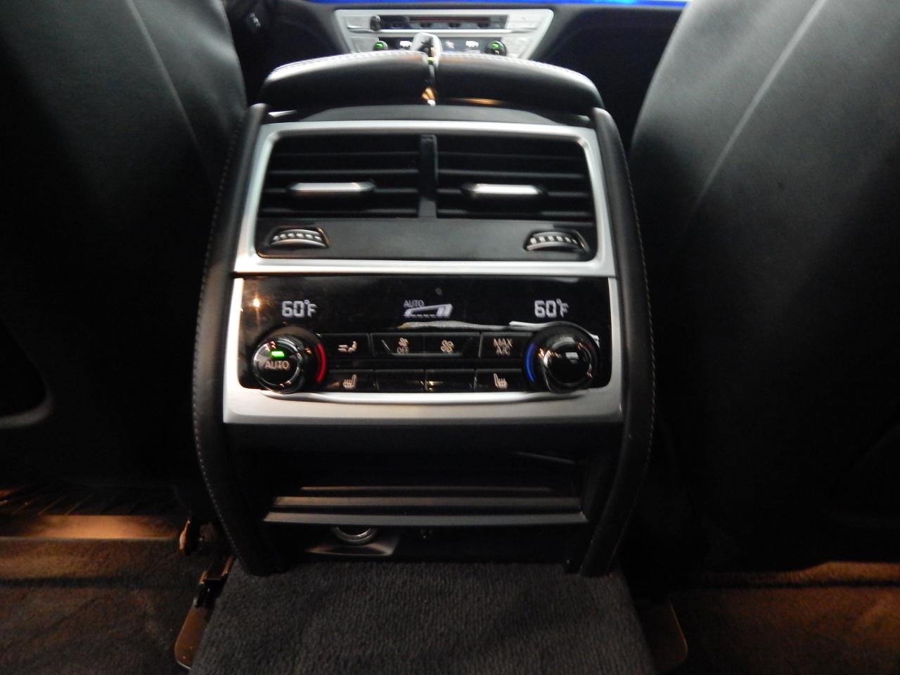 BMW 7 Series 750i xDrive Sedan 2020