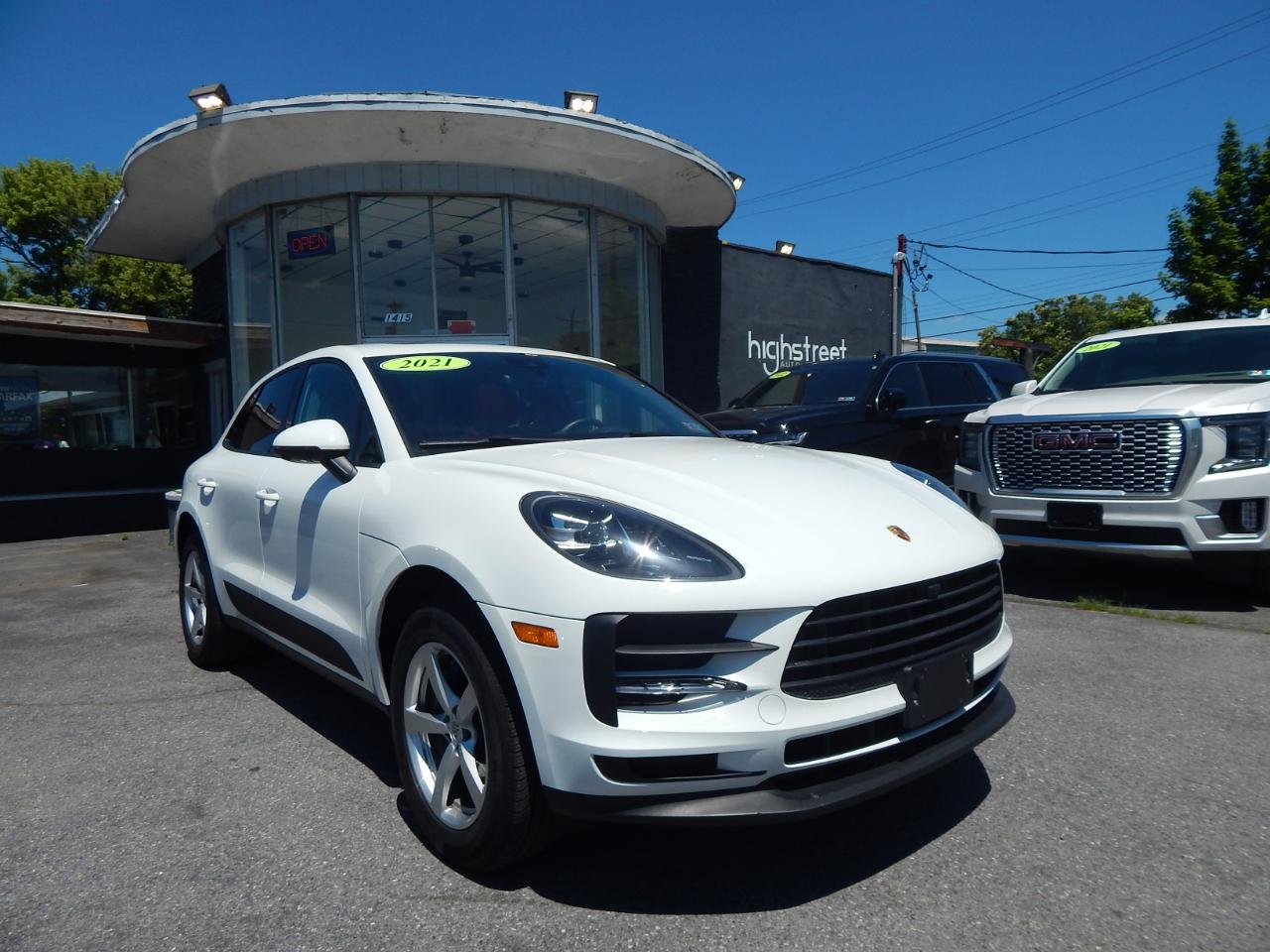 Porsche Macan AWD 2021