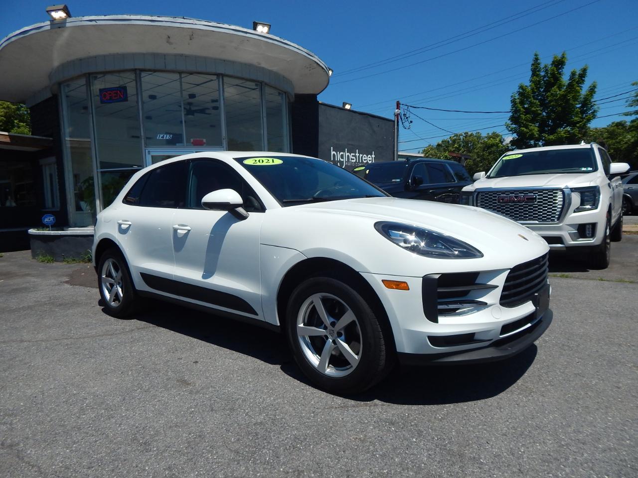 Porsche Macan AWD 2021