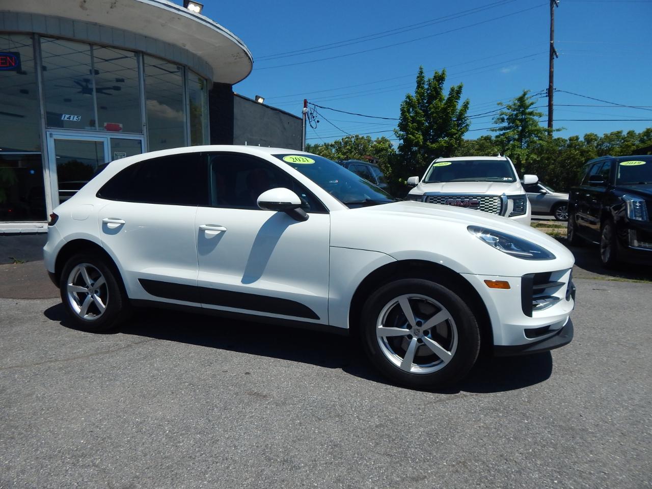 Porsche Macan AWD 2021