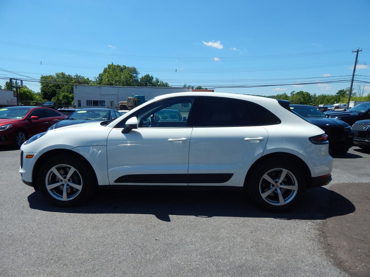 Porsche Macan AWD 2021