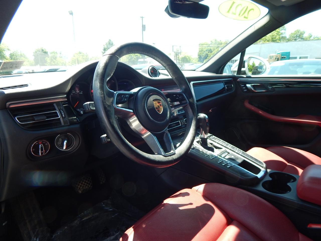 Porsche Macan AWD 2021
