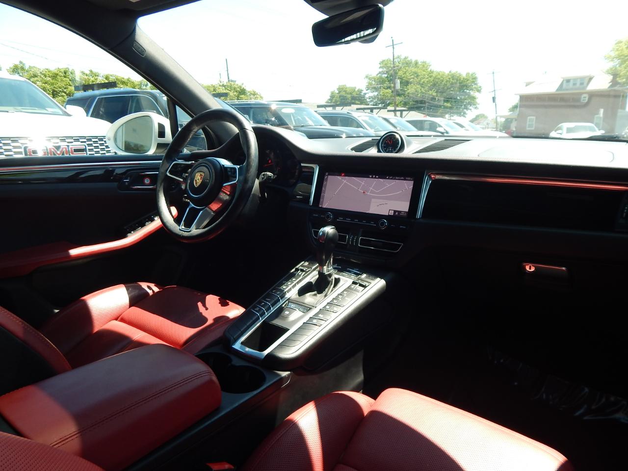 Porsche Macan AWD 2021