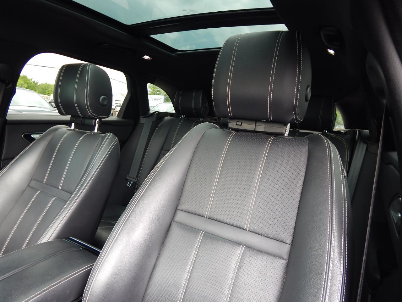 Land Rover Range Rover Velar P250 R-Dynamic S 2021