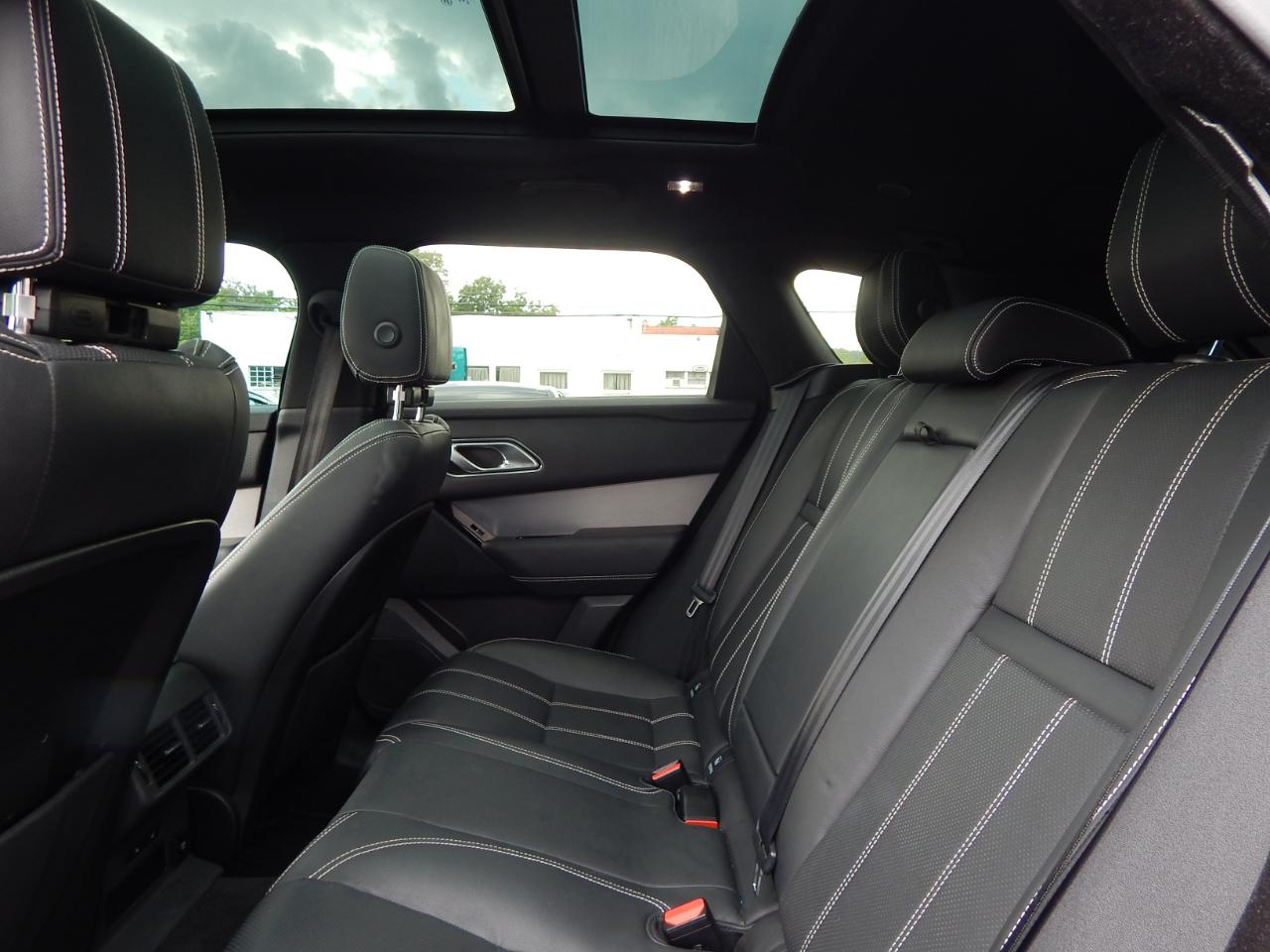 Land Rover Range Rover Velar P250 R-Dynamic S 2021