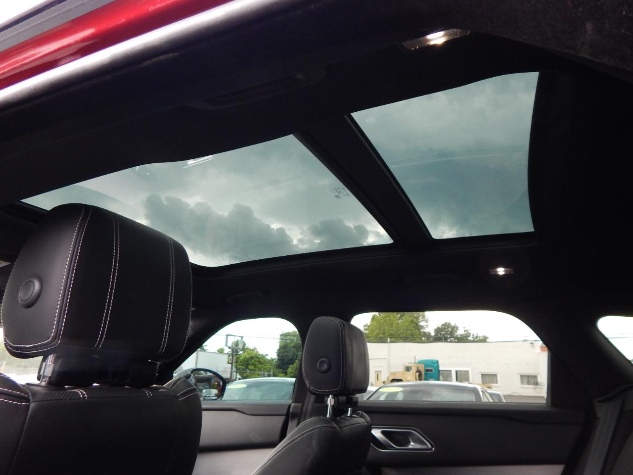 Land Rover Range Rover Velar P250 R-Dynamic S 2021