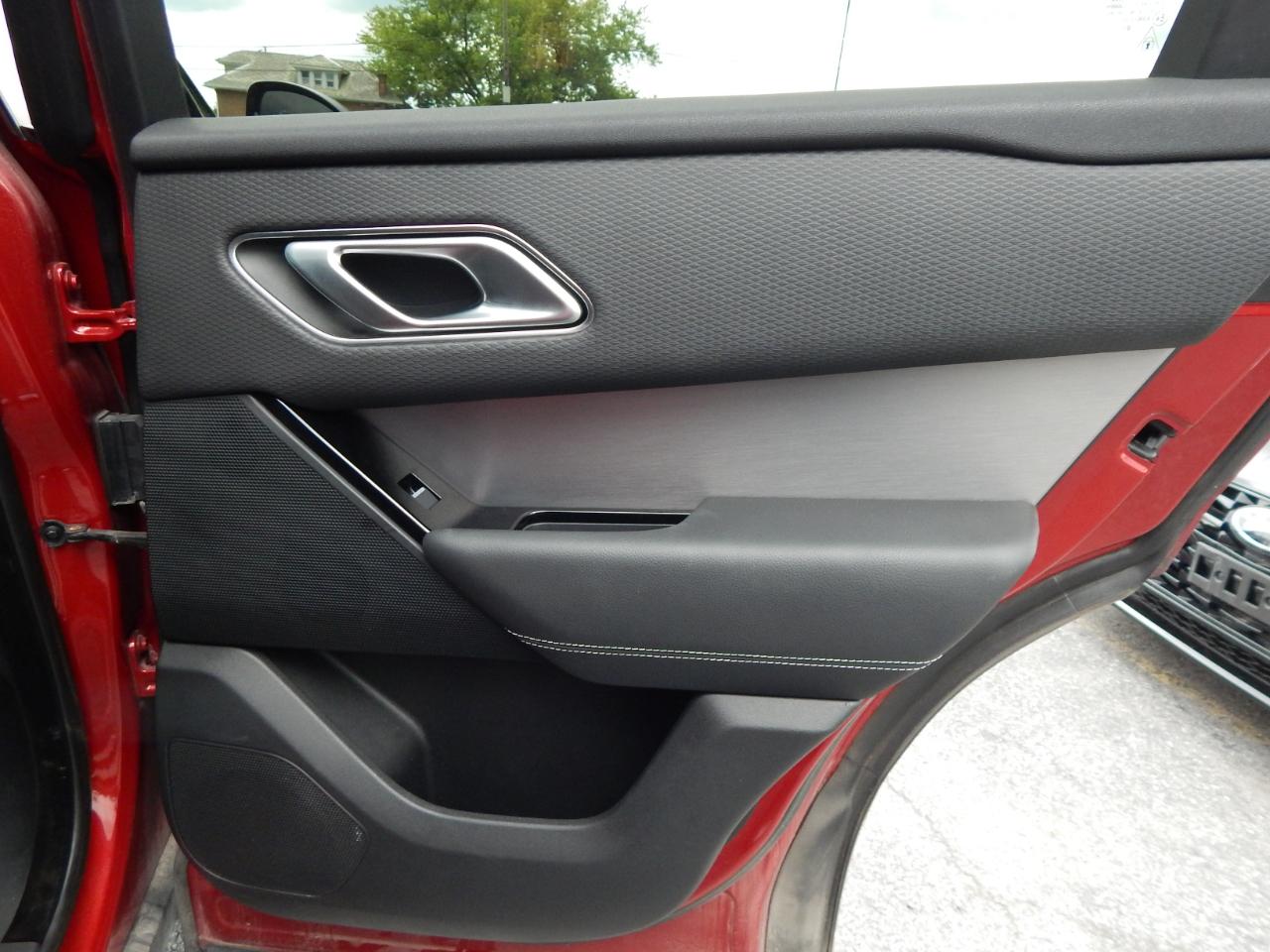 Land Rover Range Rover Velar P250 R-Dynamic S 2021