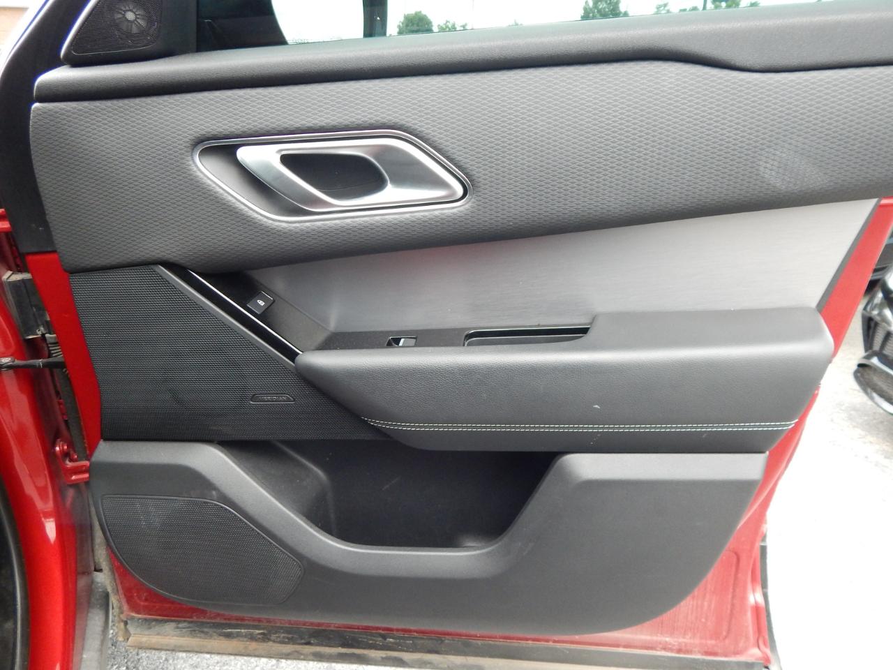 Land Rover Range Rover Velar P250 R-Dynamic S 2021