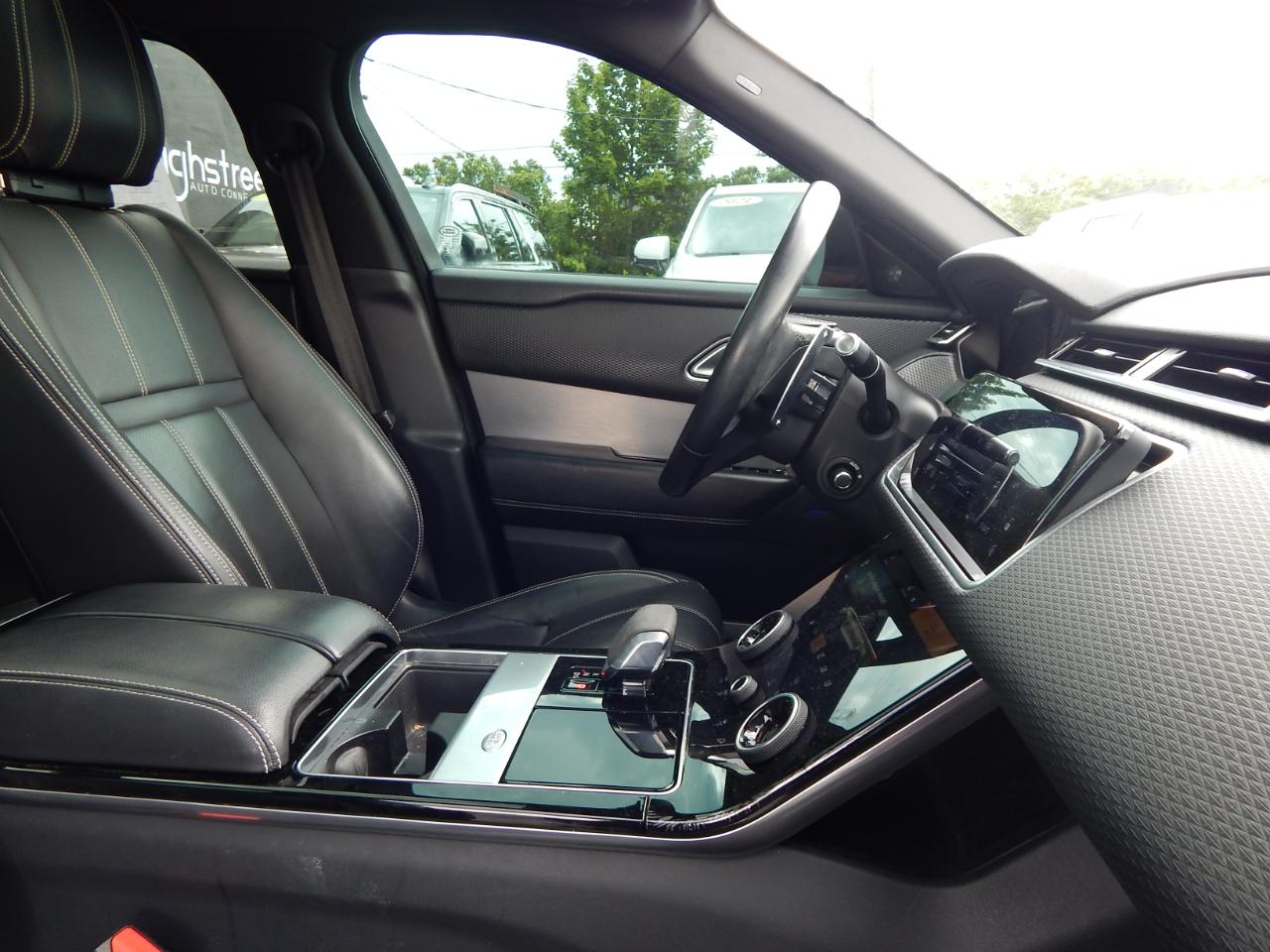 Land Rover Range Rover Velar P250 R-Dynamic S 2021