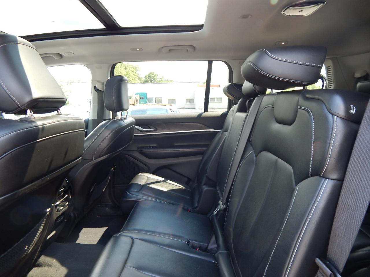 Jeep Grand Cherokee L Limited 4x4 2023