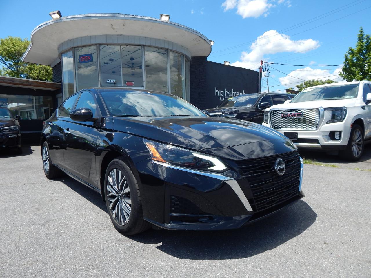 Nissan Altima SV 4D Sedan 2.5 2023