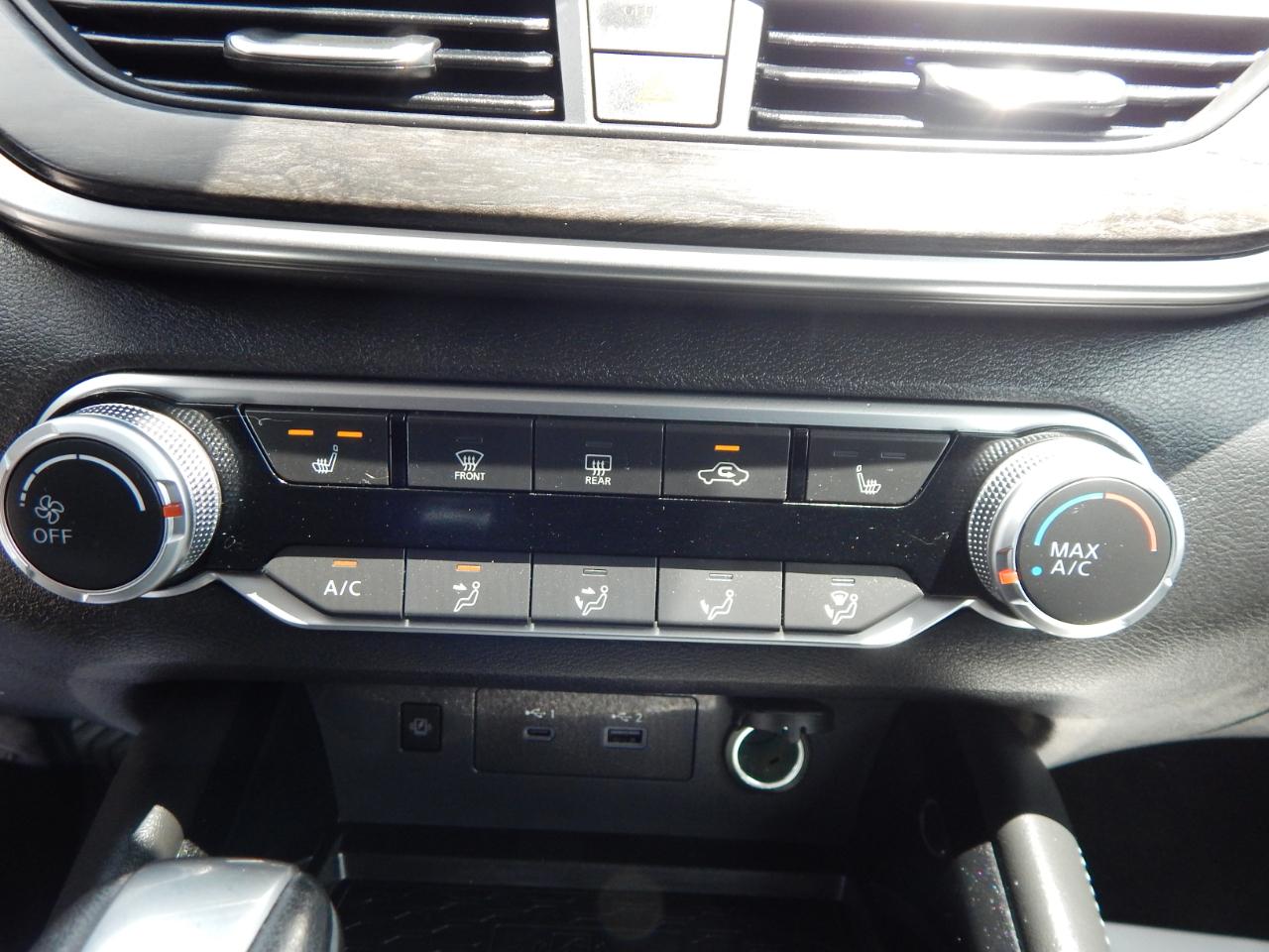 Nissan Altima SV 4D Sedan 2.5 2023