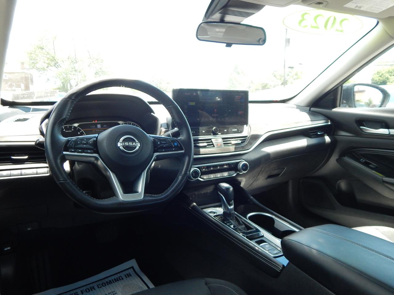 Nissan Altima SV 4D Sedan 2.5 2023