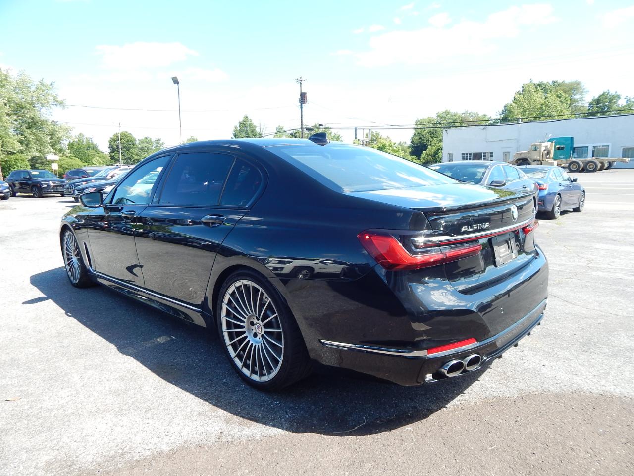 BMW 7 Series ALPINA B7 xDrive Sedan 2020