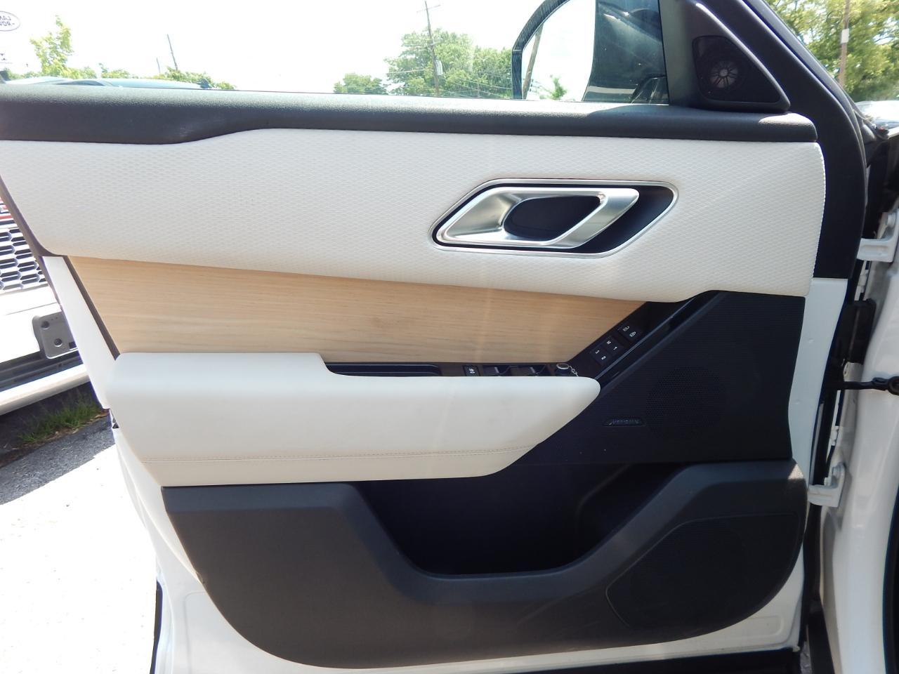Land Rover Range Rover Velar P250 S 2023