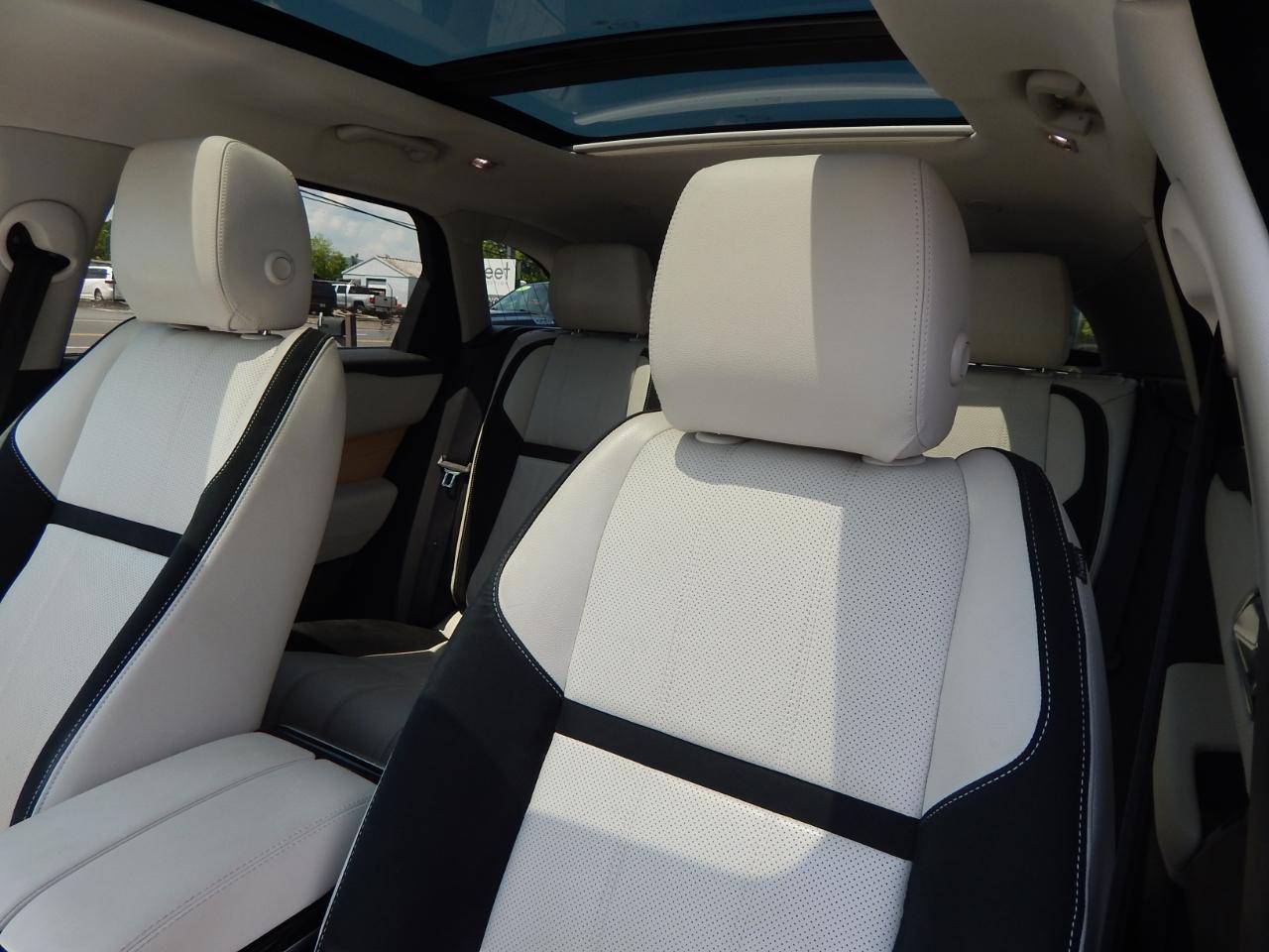 Land Rover Range Rover Velar P250 S 2023