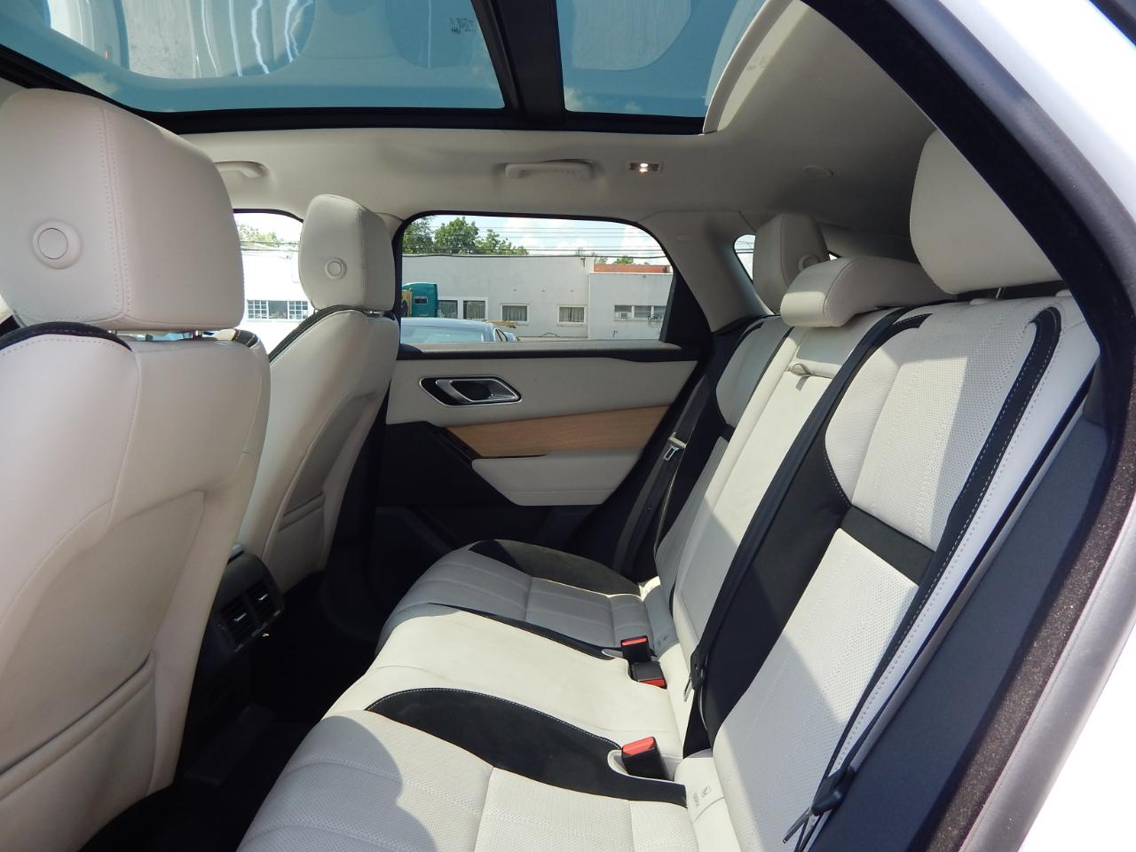 Land Rover Range Rover Velar P250 S 2023