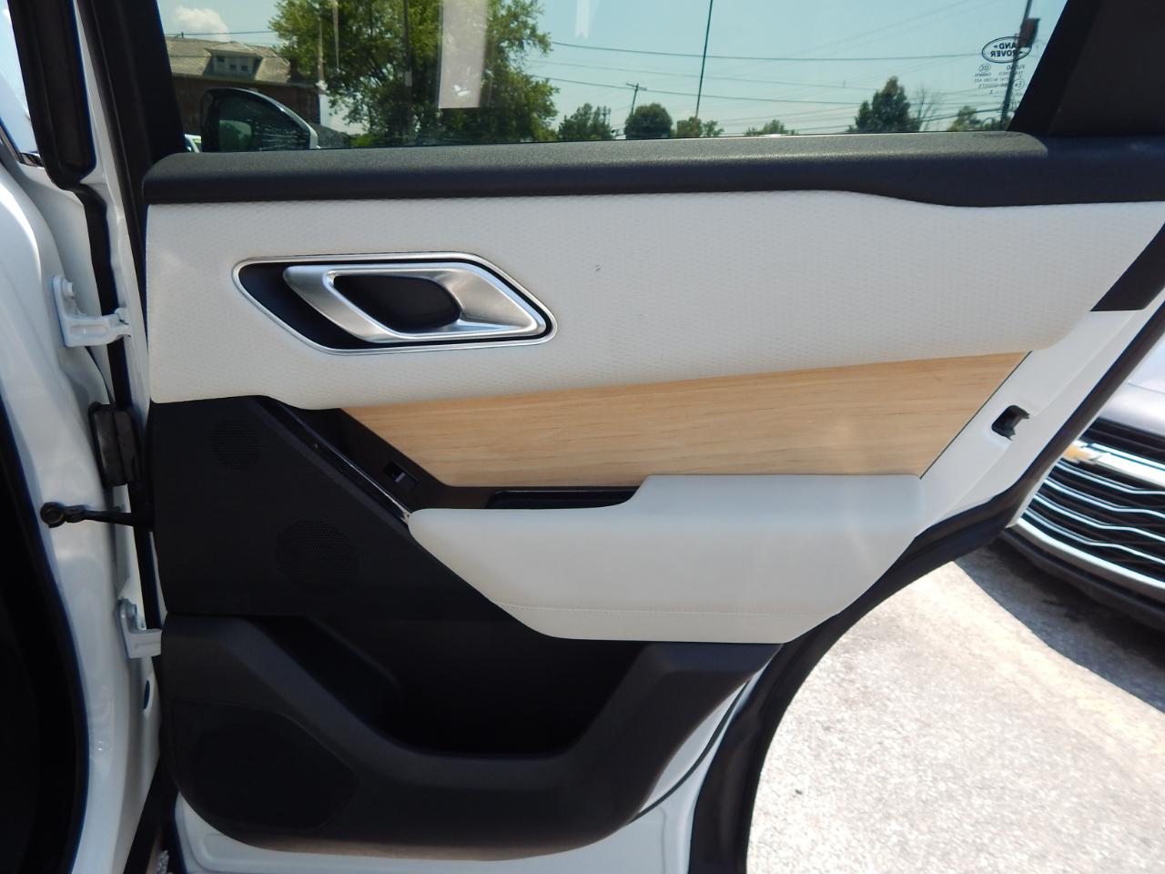 Land Rover Range Rover Velar P250 S 2023