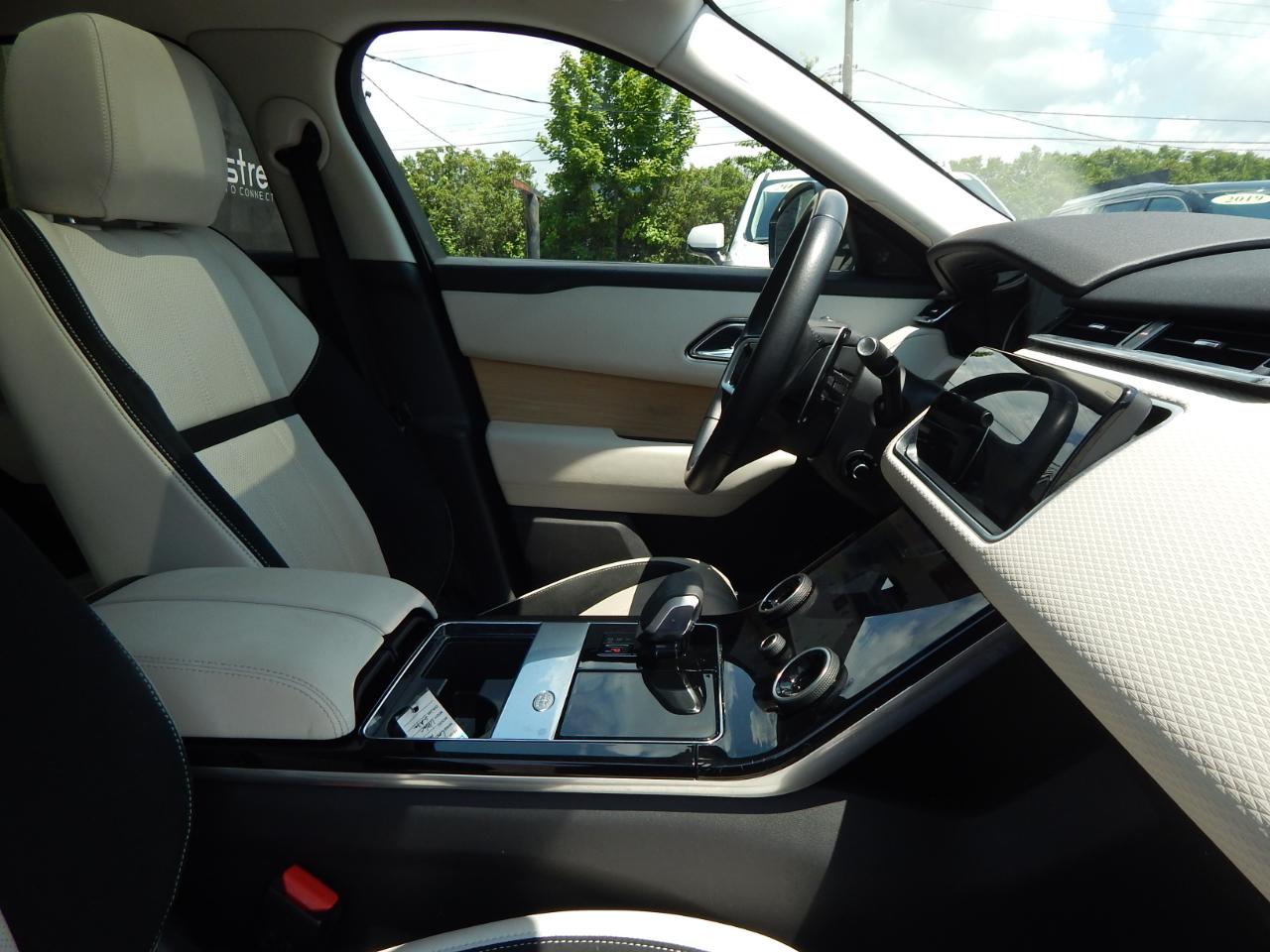 Land Rover Range Rover Velar P250 S 2023